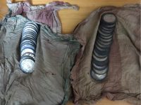 他在老家翻出「2疊百年硬幣」,好奇PO網...專家估價驚喊:你可以預約看房了! 他在老家翻出「2疊百年硬幣」,好奇PO網...專家估價驚喊:你可以預約看房了!