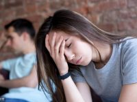 別再傻傻付出了，女人給你這些，其實早已不愛了！