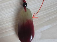 她戴阿公遺物玉珮…淺綠竟變血紅!內行人一看嚇瘋「快拿下」:當念想就好 她戴阿公遺物玉珮…淺綠竟變血紅!內行人一看嚇瘋「快拿下」:當念想就好